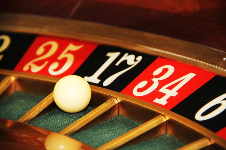 Roulette Roulette is a captivating and iconic casino game that has been enjoyed by gambling enthusiasts for centuries.